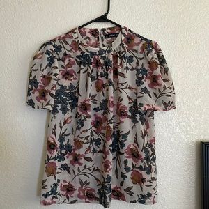 Floral top